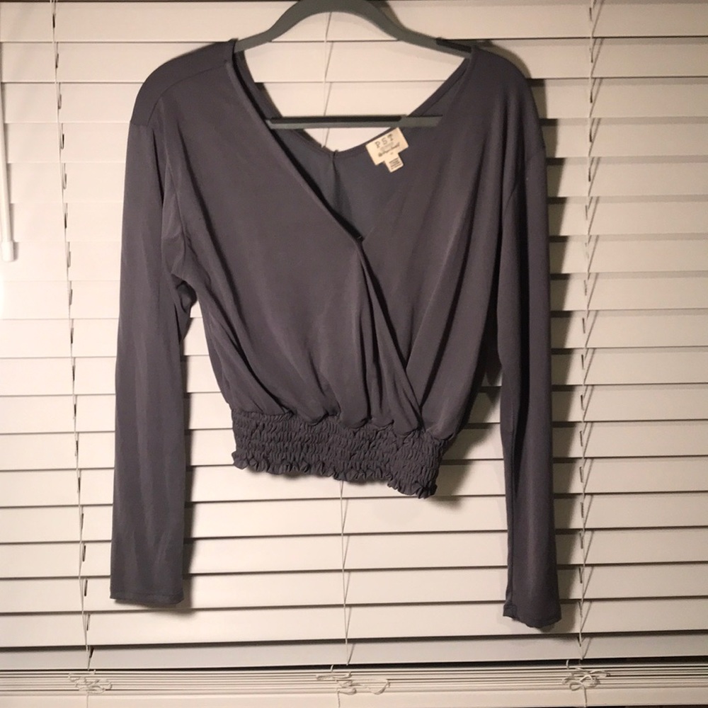 Long sleeve sinch top